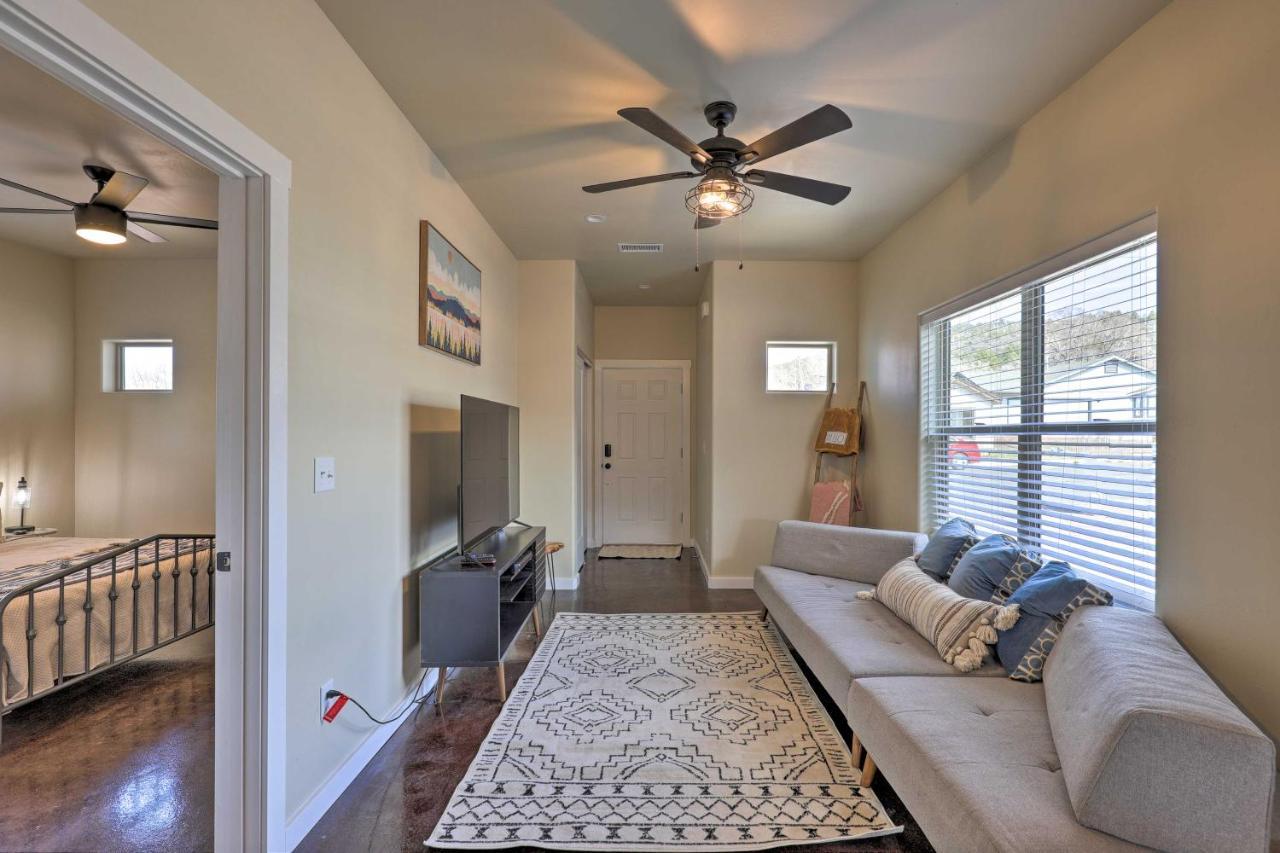 Modern Retreat 3 Blocks To Dtwn Williams And Rte 66 Villa Bagian luar foto