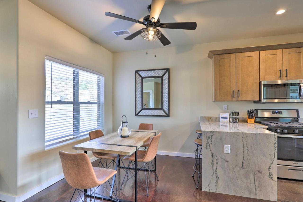 Modern Retreat 3 Blocks To Dtwn Williams And Rte 66 Villa Bagian luar foto
